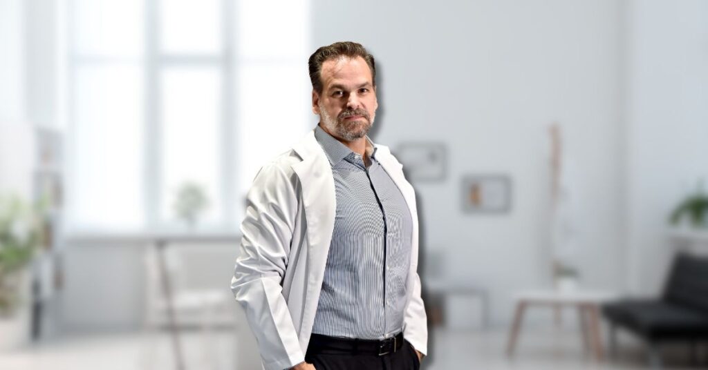 Agendando sua braquioplastia pós-bariátrica com o Dr. Giancarlo Dall´Olio: passos a seguir 1 4 1 Agendando sua braquioplastia pos bariatrica com o Dr Giancarlo Dall´Olio passos a seguir